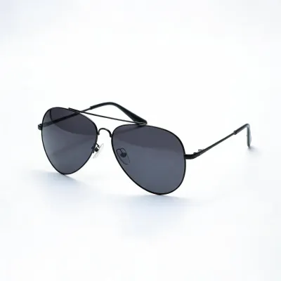 black aviator sunglasses